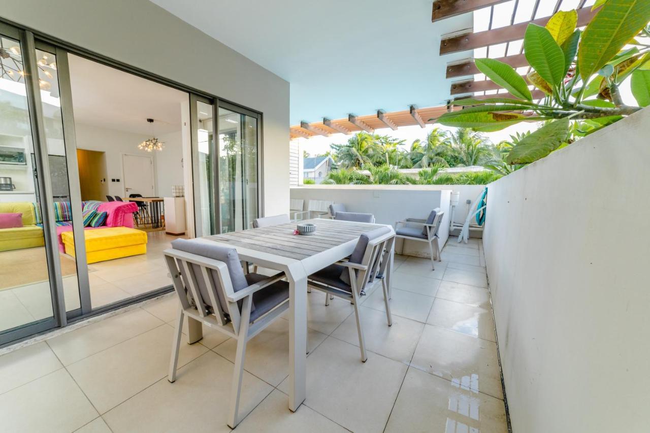 Beachcove Apt No 1 Pereybere Beach ภายนอก รูปภาพ