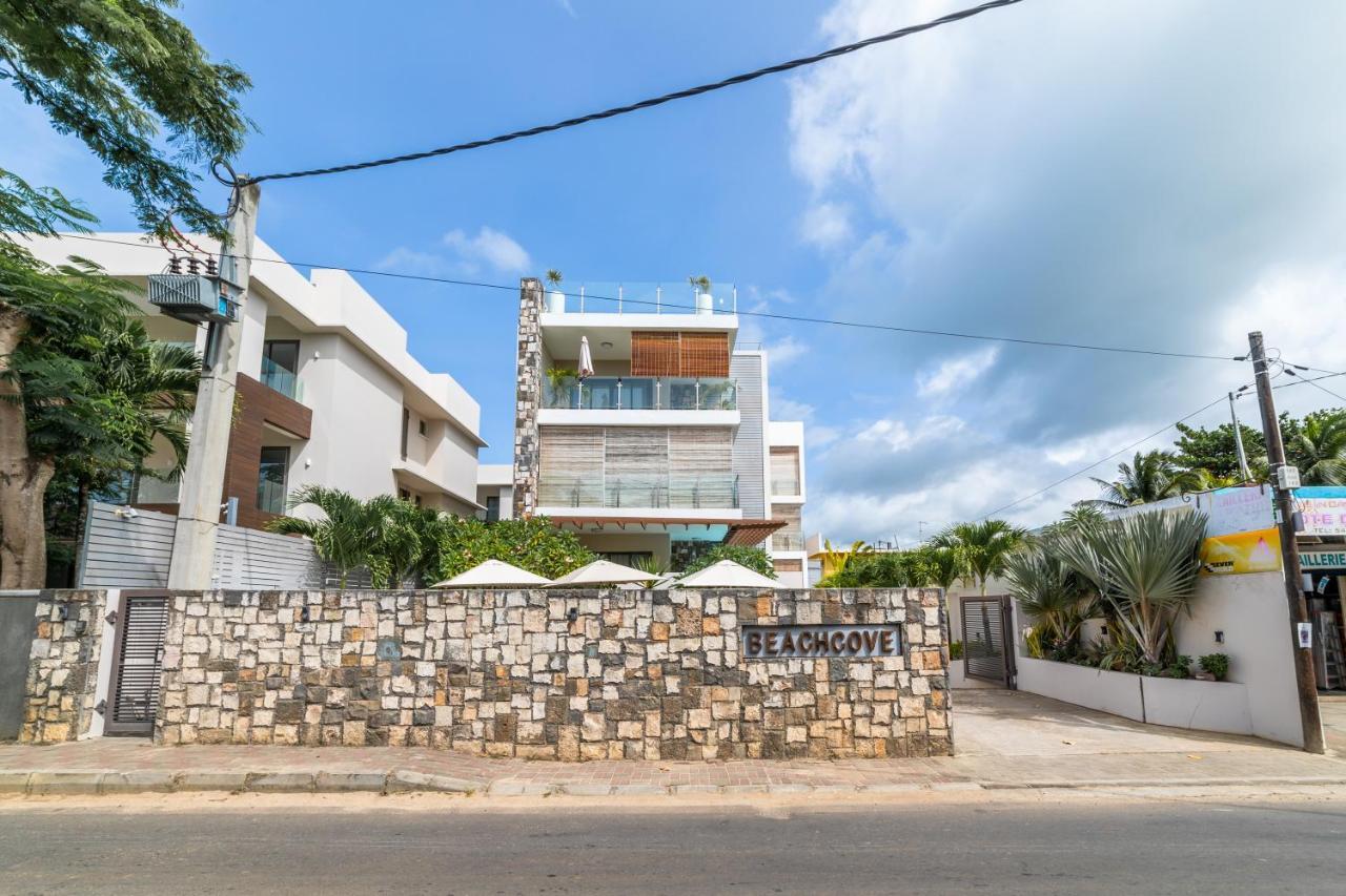Beachcove Apt No 1 Pereybere Beach ภายนอก รูปภาพ
