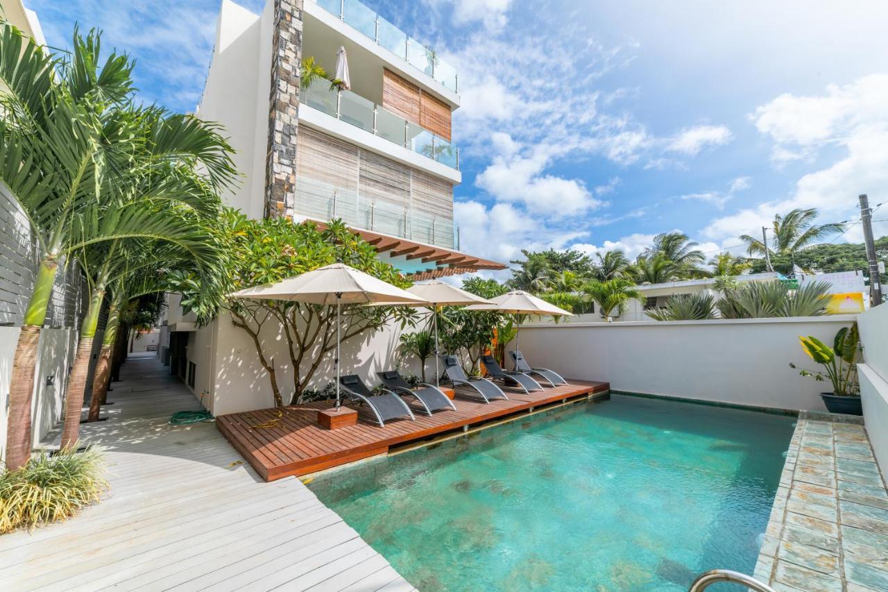 Beachcove Apt No 1 Pereybere Beach ภายนอก รูปภาพ